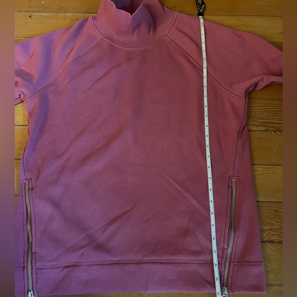 NWOT Athleta Sweater dark pink Size Medium 💓 - Picture 13 of 13